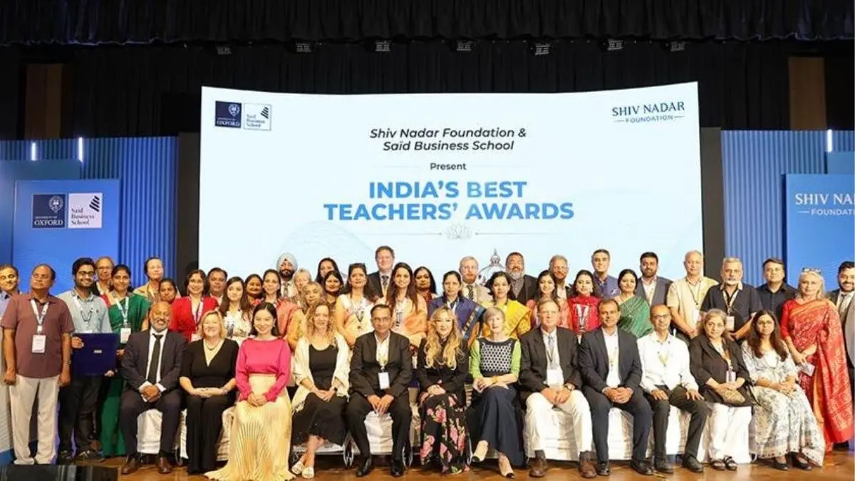 16 School Teachers Recognised for Excellence at India’s Best Teachers’ Awards 2026 16 School Teachers Recognised for Excellence at India’s Best Teachers’ Awards 2026