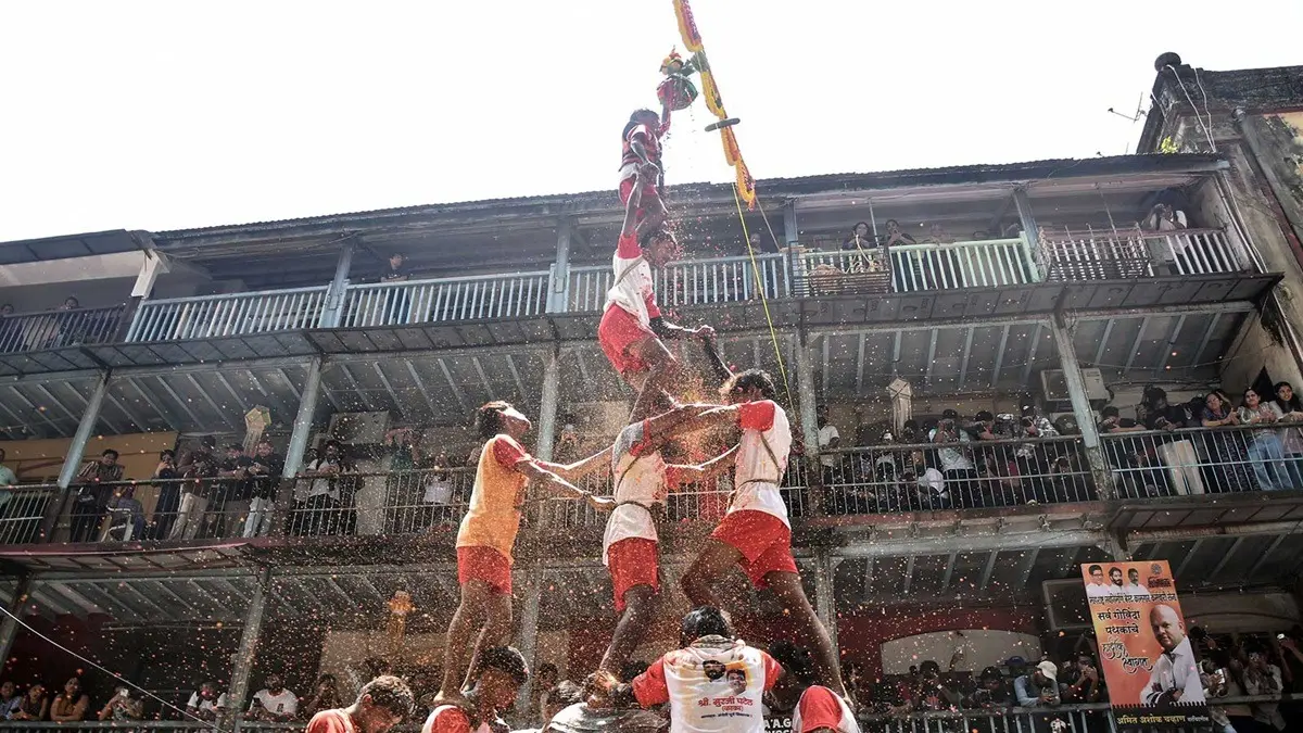 168 Injured, 29 Hospitalised During Dahi Handi Celebrations Across Mumbai: BMC 168 Injured, 29 Hospitalised During Dahi Handi Celebrations Across Mumbai: BMC