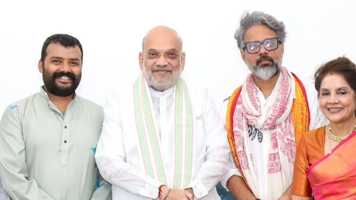 अमित शाह से मिली फिल्म ‘हनुमान अंश’ की कास्ट, नीम करोली बाबा की आध्यात्मिक यात्रा को फिल्म के जरिए जन-जन तक पहुंचाने पर दी बधाई amit shah meets hanuman ansh cast