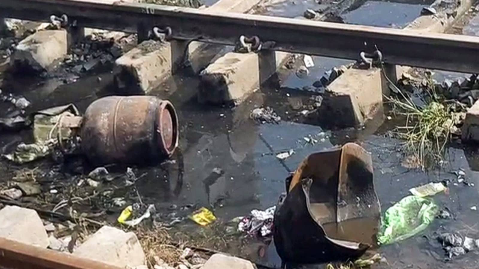 Andhra Pradesh: 4 Killed After Being Hit by Express Train in Srikakulam