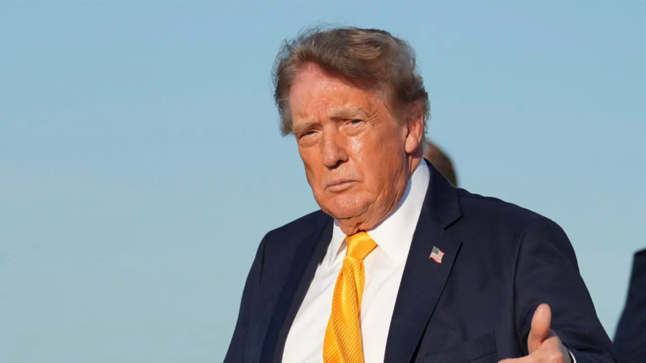 'They Never Boycott Me': Trump Mocks Media Threats, Defends Restrictions on CNN, Politico, MS NOW During New York Visit 'Iran Wants to Make Deal, Quickly and Badly': Trump Predicts Sharp Drop in Oil Prices Post-War