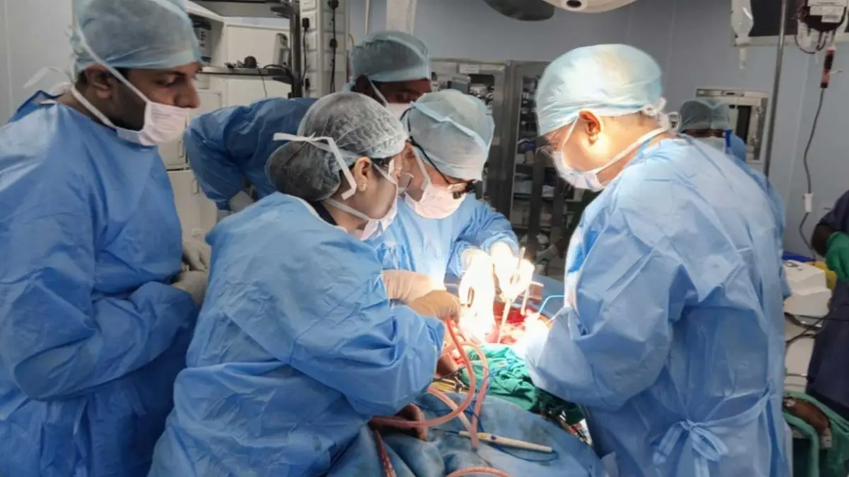 Brain-Dead Man's Organs Help Save Lives of Two Army Personnel Brain-Dead Man's Organs Help Save Lives of Two Army Personnel