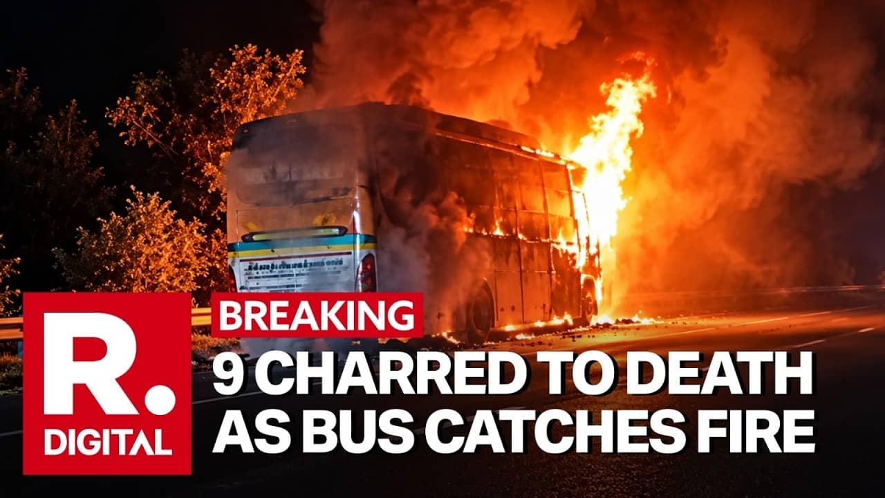  Bus Catches Fire On Yamuna Expressway
