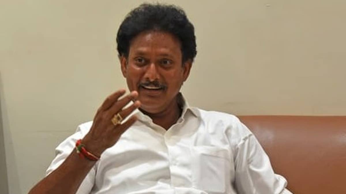 CCB Raids Ex-TN Minister Anbil Mahesh in ₹100-Cr School Approval Scam 