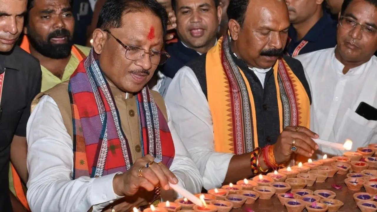 प्रधानमंत्री नरेंद्र मोदी के नेतृत्व में देश ने लिए अनेक ऐतिहासिक निर्णय, जनकल्याण और राष्ट्र निर्माण को मिली नई गति: मुख्यमंत्री विष्णु देव साय छत्तीसगढ़ में 1.50 करोड़ से अधिक ‘आशीर्वाद के दीये’ प्रज्ज्वलित
