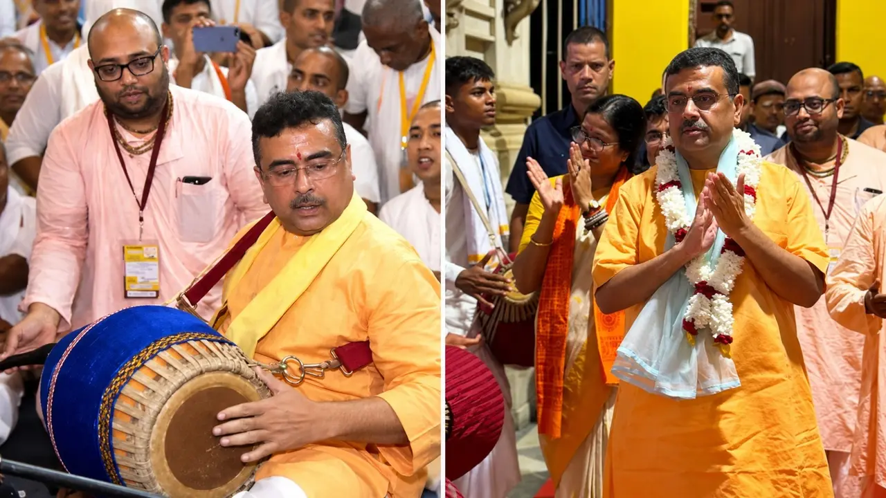 राधा अष्टमी पर भक्ति के रंग में रंगे नजर आए CM सुवेंदु अधिकारी, गौड़ीय मठ में ढोल बजाकर यूं गाया भक्ति गीत कि झूम उठे कृष्ण भक्त-VIDEO CM Suvendu Adhikari played dhol and sang a devotional song IN gaudiya-math