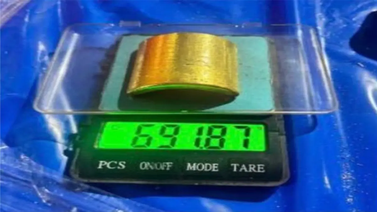 DRI Busts Gold-Smuggling Syndicate Operated by Chinese Nationals, Seizes Gold Worth Rs 1.10 Crore DRI Busts Gold-Smuggling Syndicate Operated by Chinese Nationals, Seizes Gold Worth Rs 1.10 Crore