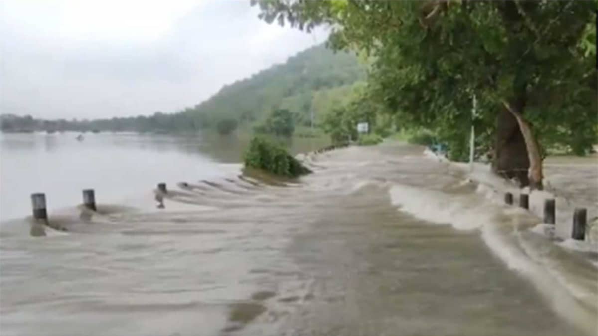Flood-Like Situation in Odisha’s Banpur After Heavy Rainfall