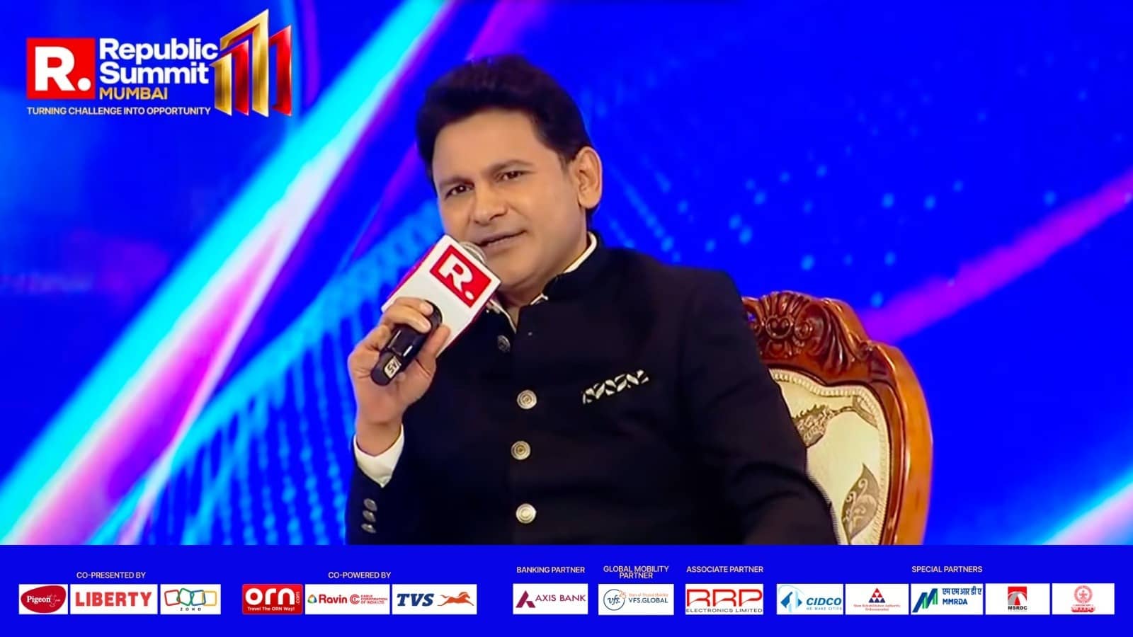 The Poet Who Refuses To Whisper: Manoj Muntashir On Faith, India And His Unfiltered World At Republic Summit