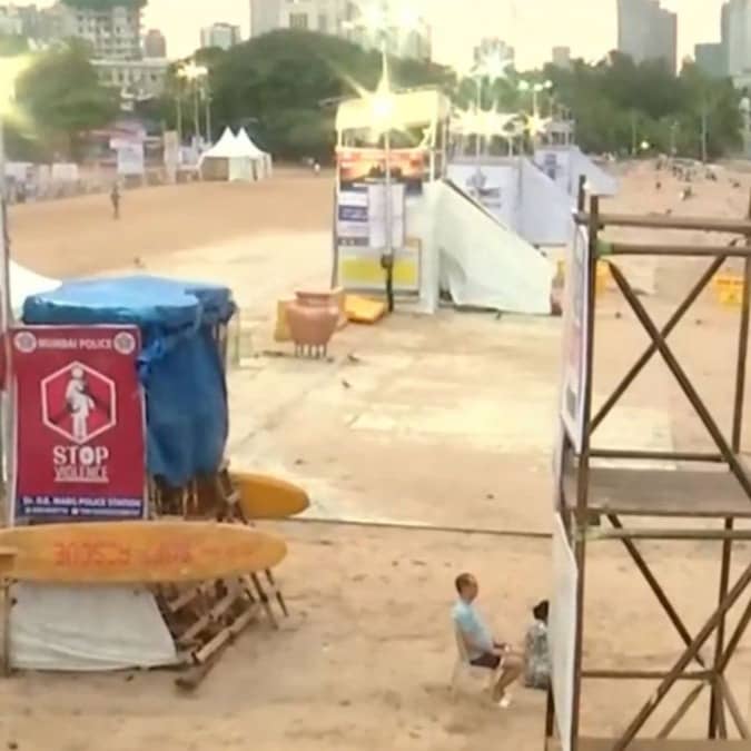 Ganpati Visarjan 2026: Barricades, Safety Boats Set At Mumbai's Girgaon Chowpatty