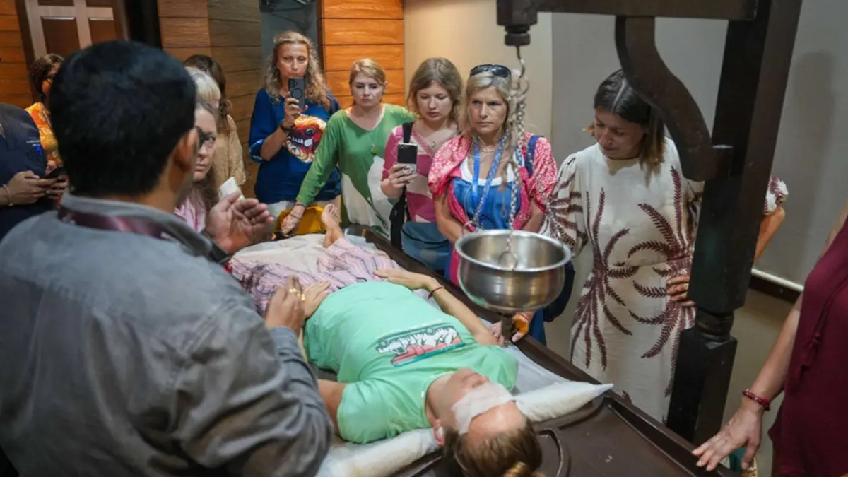 Gujarat Based Parul University Hosts 24 Ayurveda Practitioners From Poland For International Panchakarma And Ayurveda Programs Gujarat Based Parul University Hosts 24 Ayurveda Practitioners From Poland For International Panchakarma And Ayurveda Programs
