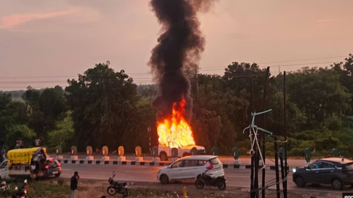 Gujarat: One Dead, Several Injured After Car Hits Pedestrians in Sabarkantha