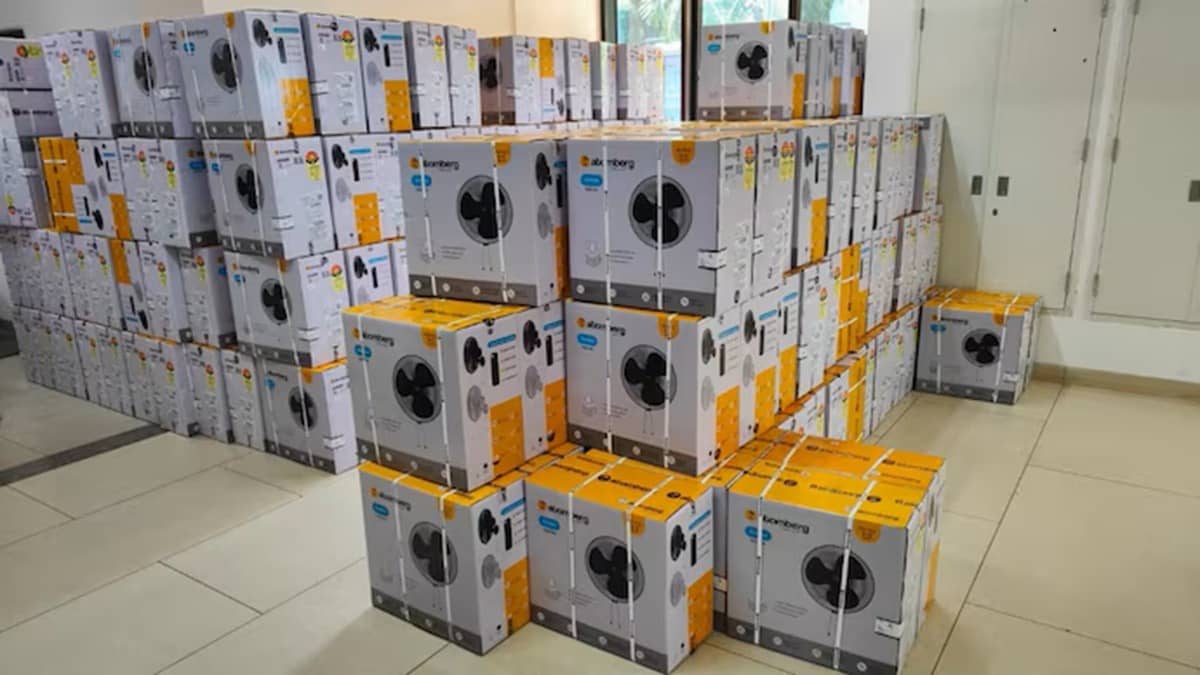 IIT Bombay Starts Removing Ceiling Fans From Hostels After BTech Student Sahil Wakode Found Hanging In Powai Campus Room