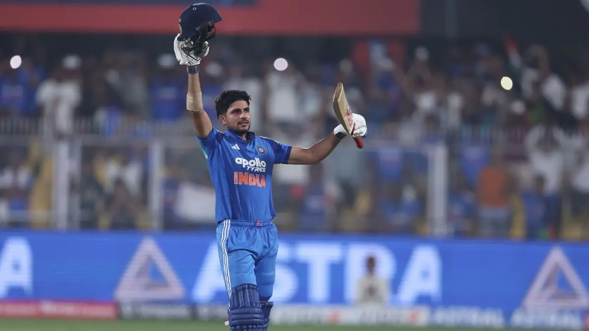IND vs WI: गुवहाटी की पिच पर कैप्टन शुभमन गिल ने लगा दी रिकॉर्डों की झड़ी... दूसरी बार दोहरा शतक लगा कर रोहित शर्मा के इस क्लब में हुए शामिल India vs West Indies 2nd ODI Shubman Gill ODI double hundreds at Guwahati