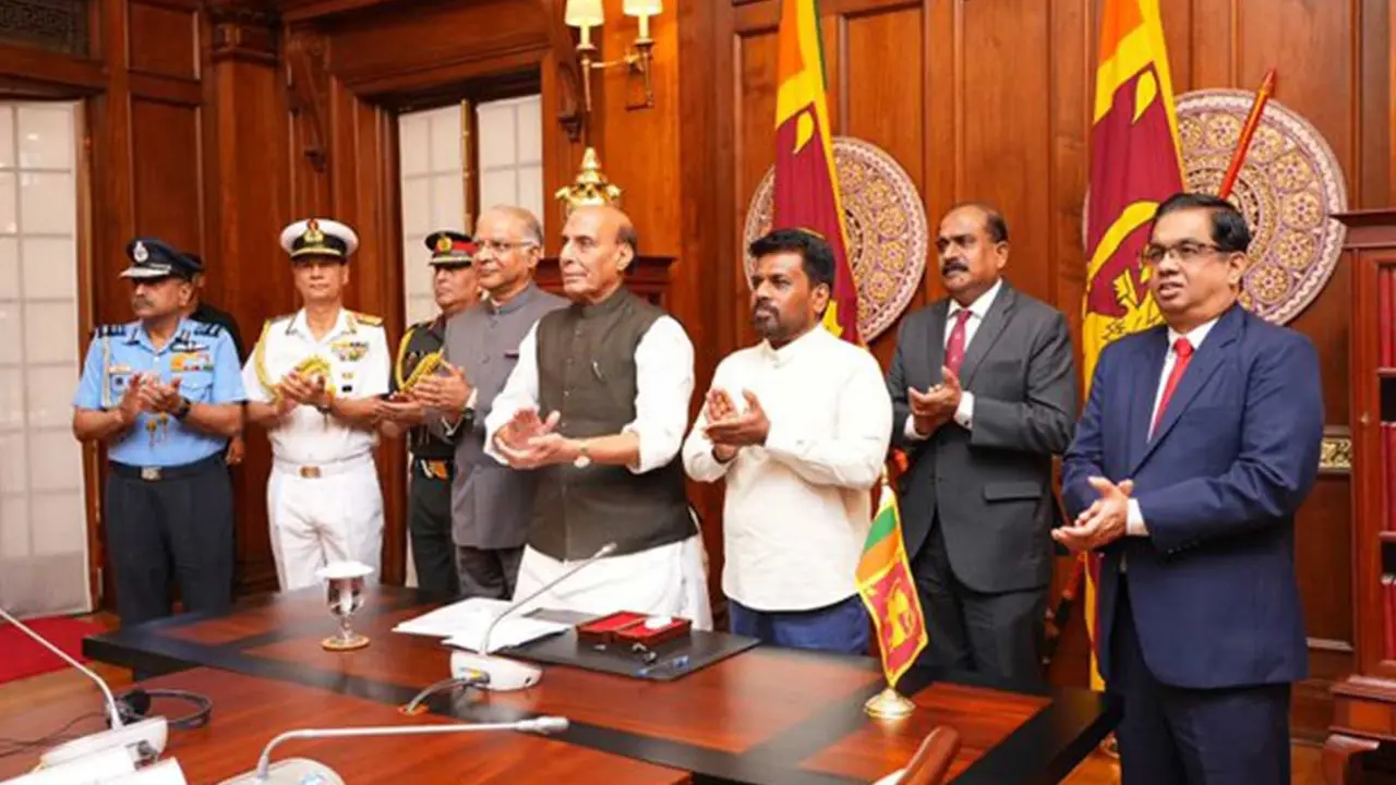 'India Will Continue to Stand Shoulder-To-Shoulder with Sri Lanka: Rajnath Singh as He Calls Ties 'Relationship of Hearts and Souls' 'India Will Continue to Stand Shoulder-To-Shoulder with Sri Lanka: Rajnath Singh as He Calls Ties 'Relationship of Hearts and Souls'