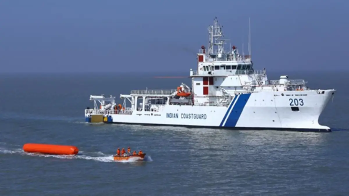 Indian Coast Guard Evacuates Indian Seafarer from Panama-Flagged Vessel Amid Medical Emergency Indian Coast Guard Evacuates Indian Seafarer from Panama-Flagged Vessel Amid Medical Emergency
