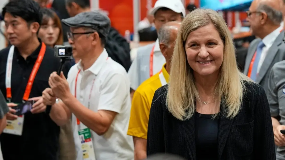 IOC President Kirsty Coventry Praises Asian Games Lodging, Notes Wooden Cabins Feel ‘A Little Tight’ Kirsty Coventry, president of the International Olympic Committee