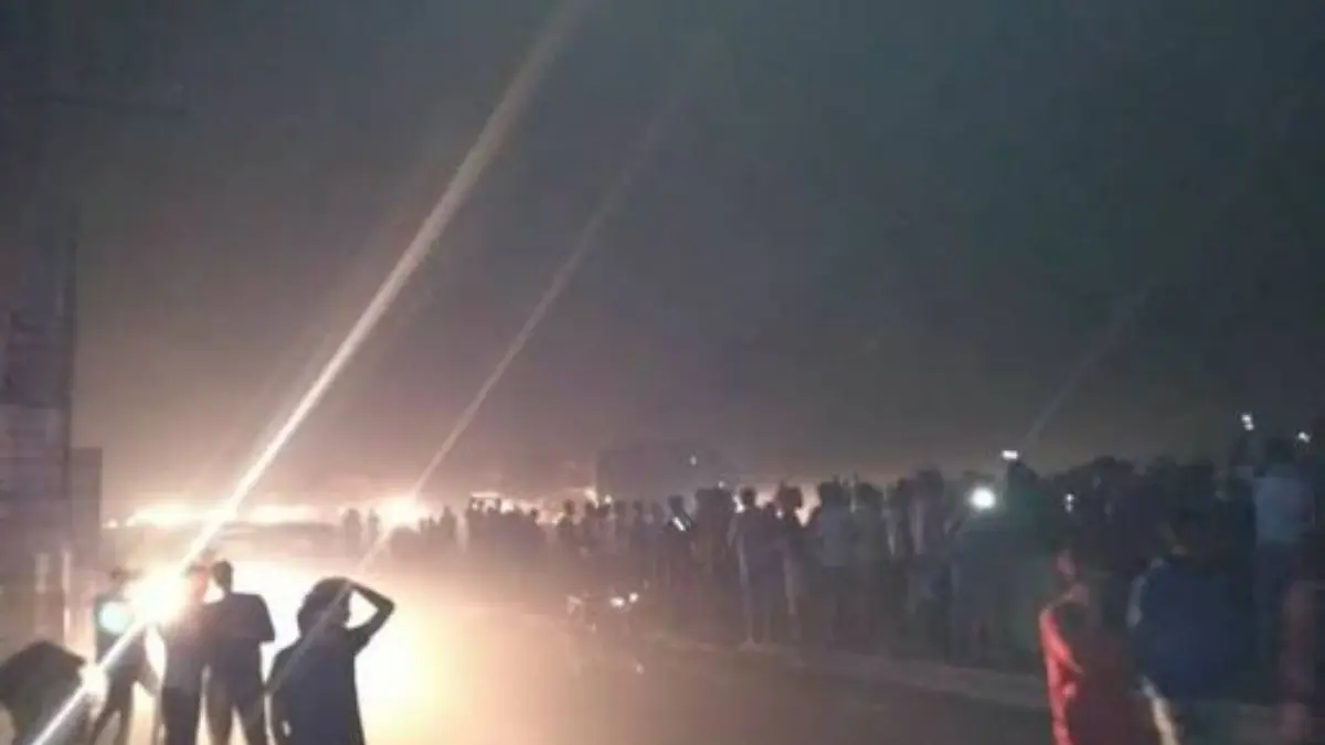 LPU Protests: Students Describe 'Horrific' Scenes as Violence Erupts on Campus; Classes Suspended, Exams Postponed LPU Protests: Students Describe 'Horrific' Scenes as Violence Erupts on Campus; Classes Suspended, Exams Postponed