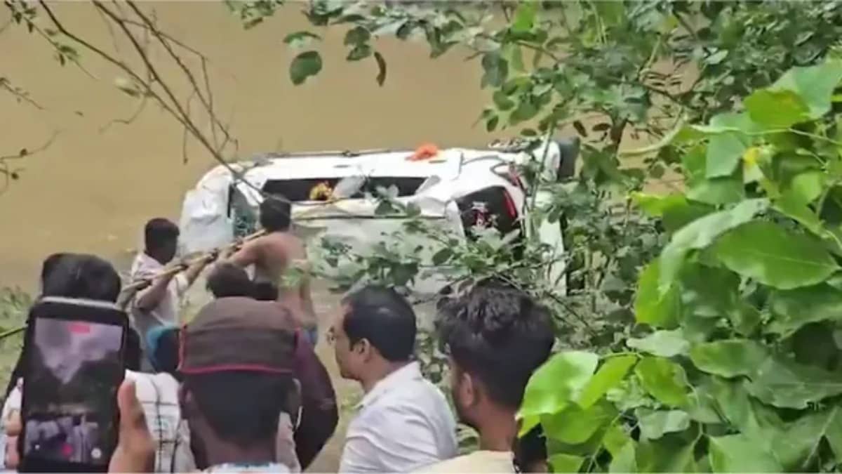 Madhya Pradesh: 8 Devotees, Including 3 Children, Killed After Car Swept Away by Rain-Swollen Stream in Nalkheda