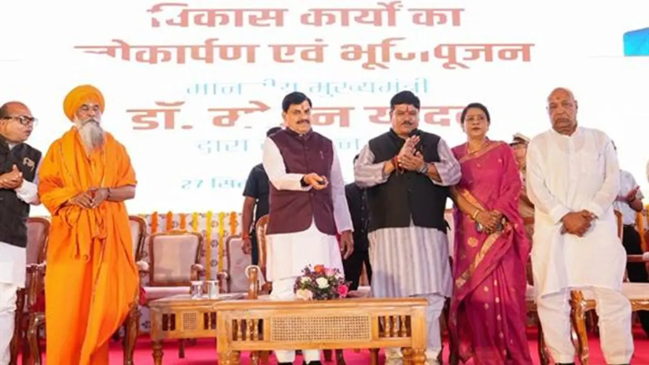 अवंतिका का वैभव ही सदियों से रहा है इसका गौरव : मुख्यमंत्री डॉ. मोहन यादव मुख्यमंत्री ने उज्जैन को दी 173 करोड़ के विकास कार्यों की सौगात