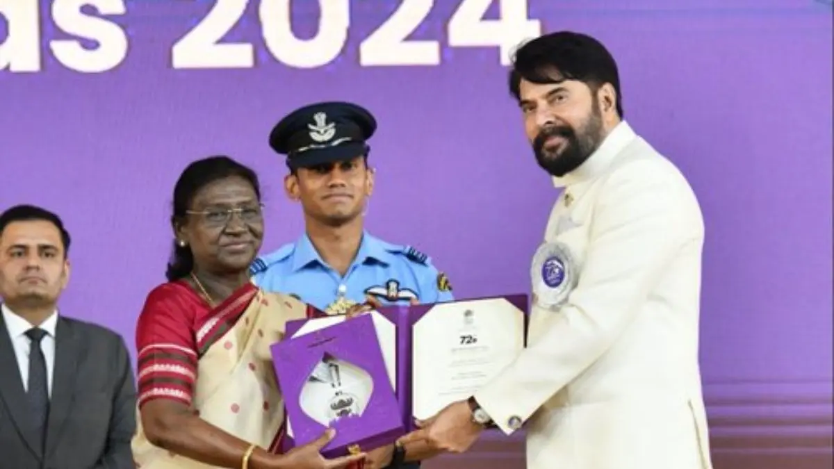 Mammootty Receives Standing Ovation as He Wins Fourth National Award for Bramayugam Mammooty