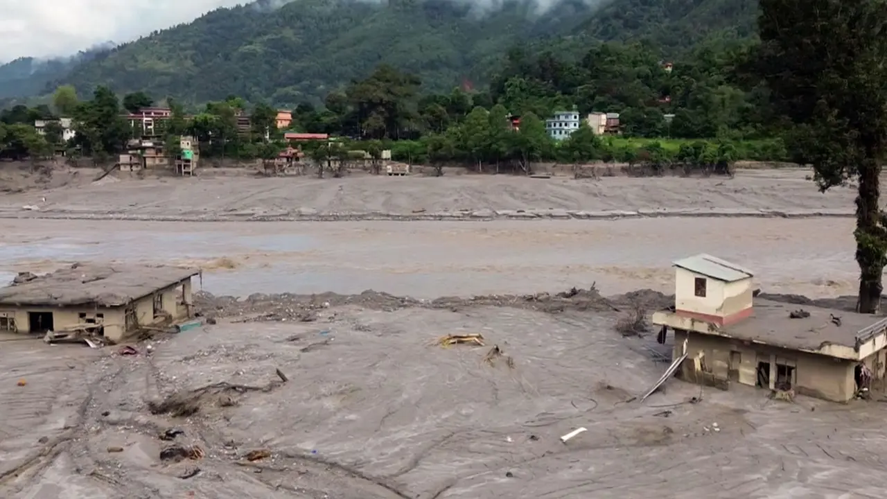 Nepal Floods: Death Toll Reaches 1,341 as Police Release New Figures Nepal Floods: Death Toll Reaches 1,341 as Police Release New Figures