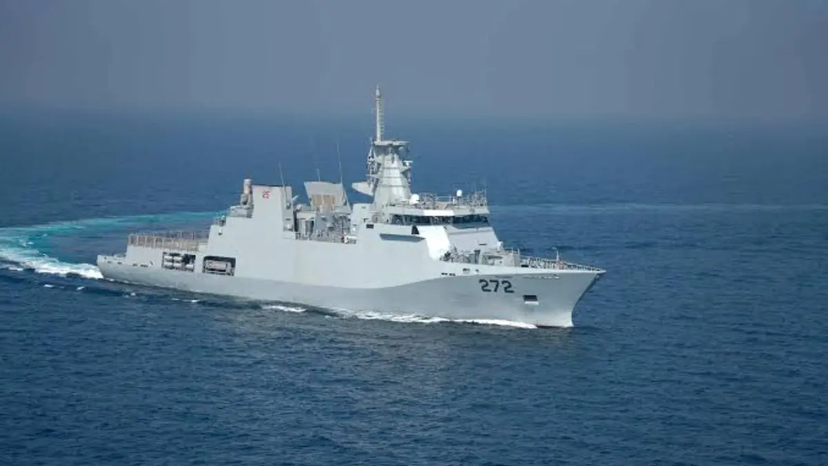 Pakistan Calls Itself a Blue-Water Navy: Nobody's Asked If That's True Where It Counts Pakistan Calls Itself a Blue-Water Navy. Nobody's Asked If That's True Where It Counts