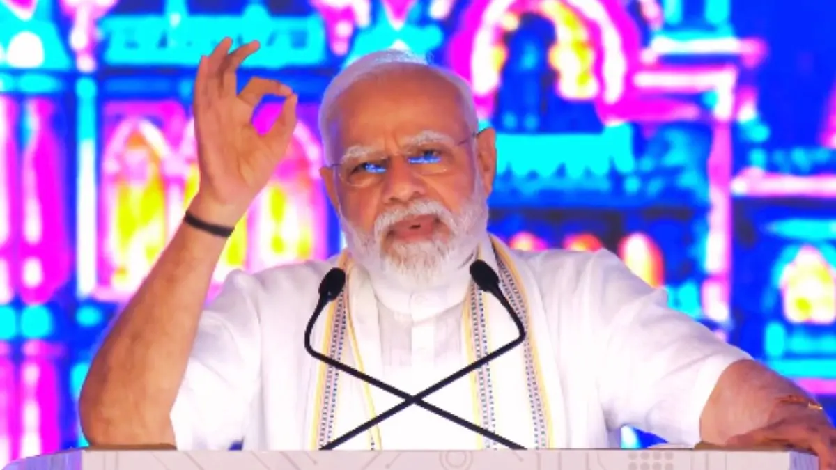 'वाह! सीना चौड़ा हो गया, क्या मेरा वडोदरा है', PM मोदी स्वच्छता से स्वागत करने पर हुए गदगद, Gen-Z की तालियों से गूंजा ग्राउंड PM Modi