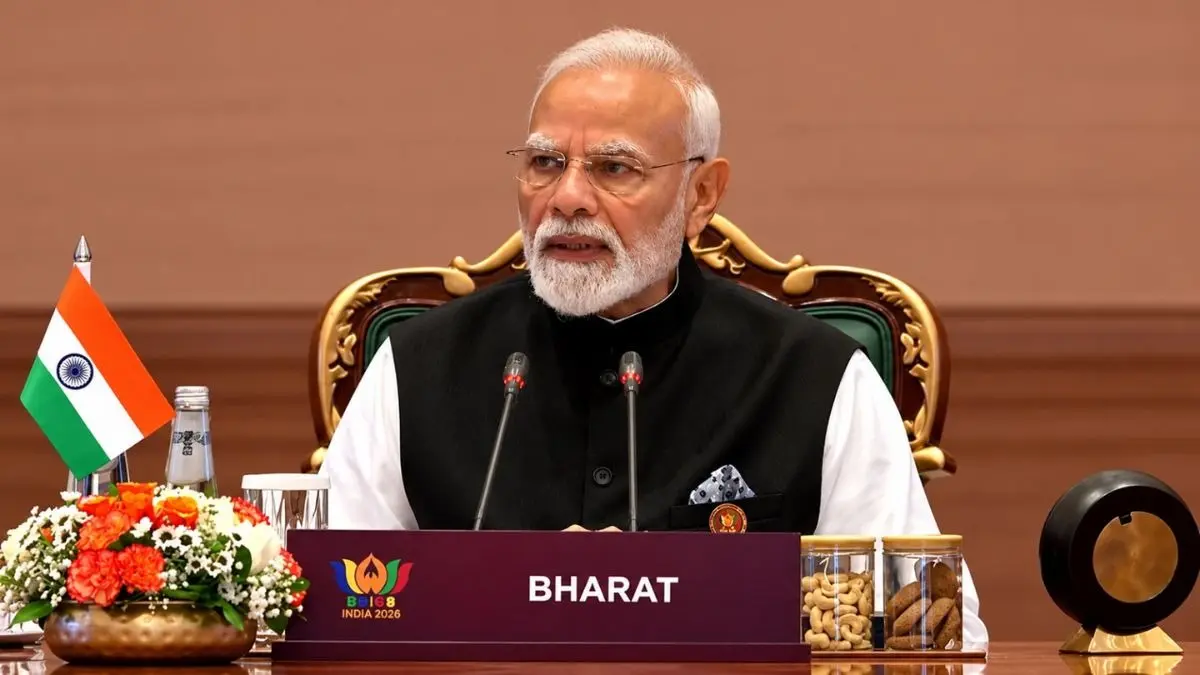 ग्लोबल साउथ आज वैश्विक संकटों की फ्रंट रो में... अगली समिट तक 10 प्रस्तावों वाला ब्रिक्स रिफॉर्म रोडमैप तैयार करने का PM मोदी ने मंच से किया आह्वान pm modi BRICS 2026 Global South currently forefront of crises 10-point governance reform roadmap next summit