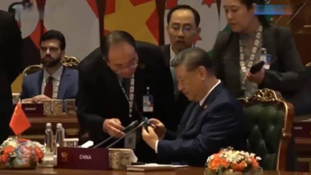 PM Modi's ‘Is It Okay?’ To Xi Jinping Was About Faulty Translation Device, Not Health, New Angle Shows