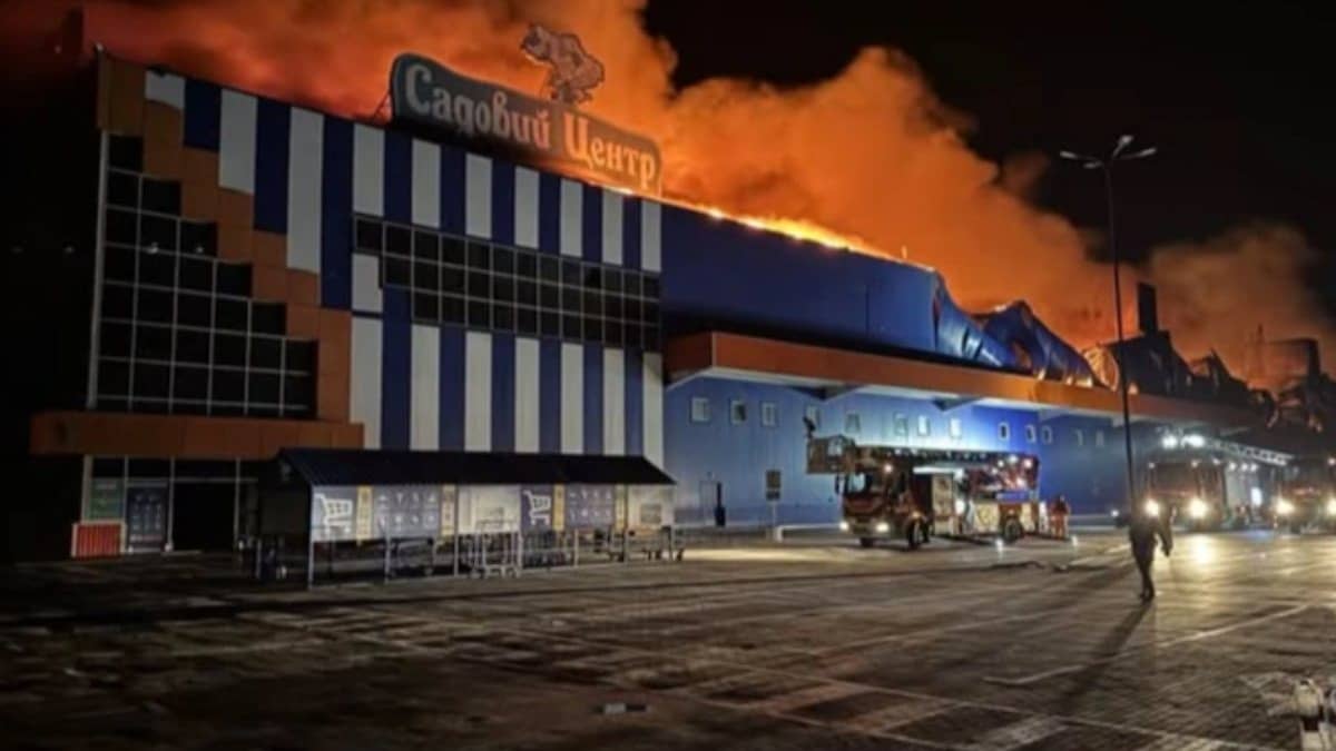 Russian Strikes Destroy the Epicentr Shopping Center in Ukraine's Mykolaiv