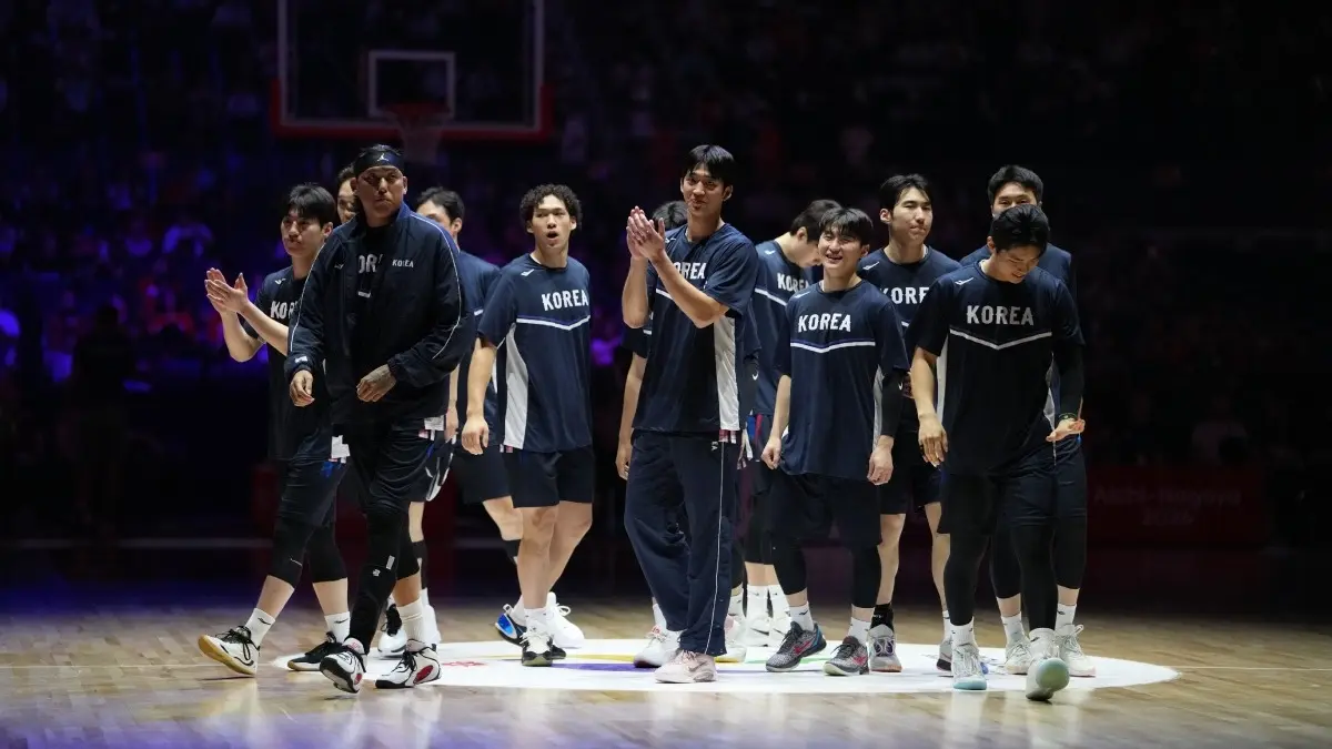 Asian Games 2026: Logistical Blunder Forces South Korean Men’s Basketball Team To Miss Pre-Final Practice After Bus No-show South Korean players on basketball court