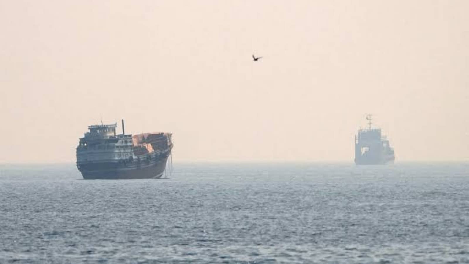 Strike on Iranian Cargo Ship in the Strait of Hormuz Kills 1: Iranian Media 