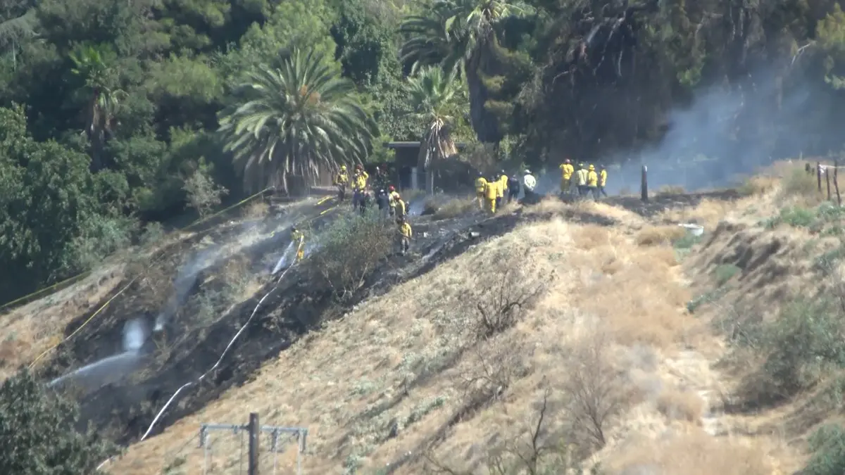 US: 2 Dead, 2 Critical After Small Plane Crashes in California US: 2 Dead, 2 Critical After Small Plane Crashes in California