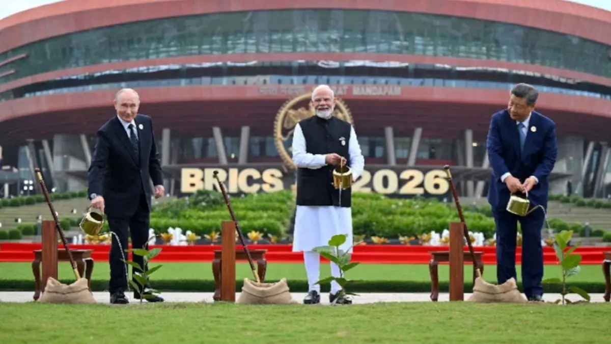 Xi Pushes 'Greater BRICS' Economic Ties to Give Bloc Larger Global Role Xi Pushes 'Greater BRICS' Economic Ties to Give Bloc Larger Global Role