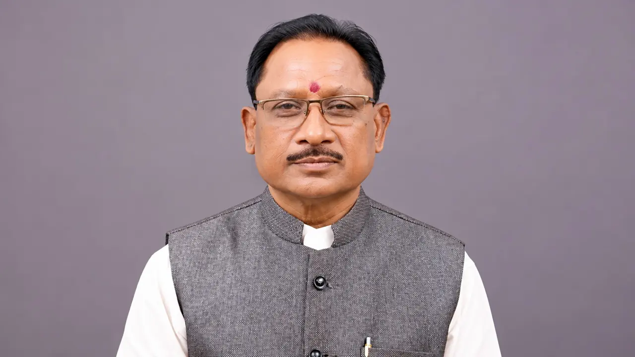 43,600 करोड़ की प्रत्यक्ष विदेशी निवेश प्रतिबद्धताएं, कौशल विकास समझौता और वैश्विक साझेदारियां : छत्तीसगढ़ के लिए उपलब्धियों से भरा रहा सिंगापुर दौरा 43,600 करोड़ की प्रत्यक्ष विदेशी निवेश प्रतिबद्धताएं, कौशल विकास समझौता और वैश्विक साझेदारियां : छत्तीसगढ़ के लिए उपलब्धियों से भरा रहा सिंगापुर दौरा