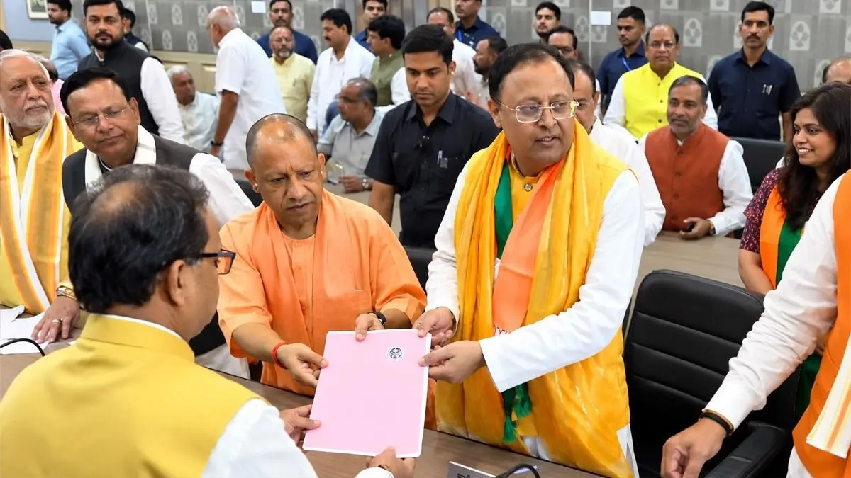 Rajya Sabha Election: BJP के सभी 8 उम्मीदवारों ने किया नामांकन, डिप्टी CM मौर्य बोले- वो 400 प्लस की बात कर रहे हैं लेकिन सेंचुरी... 8 candidates fielded by the BJP for the upcoming Rajya Sabha elections from Uttar Pradesh