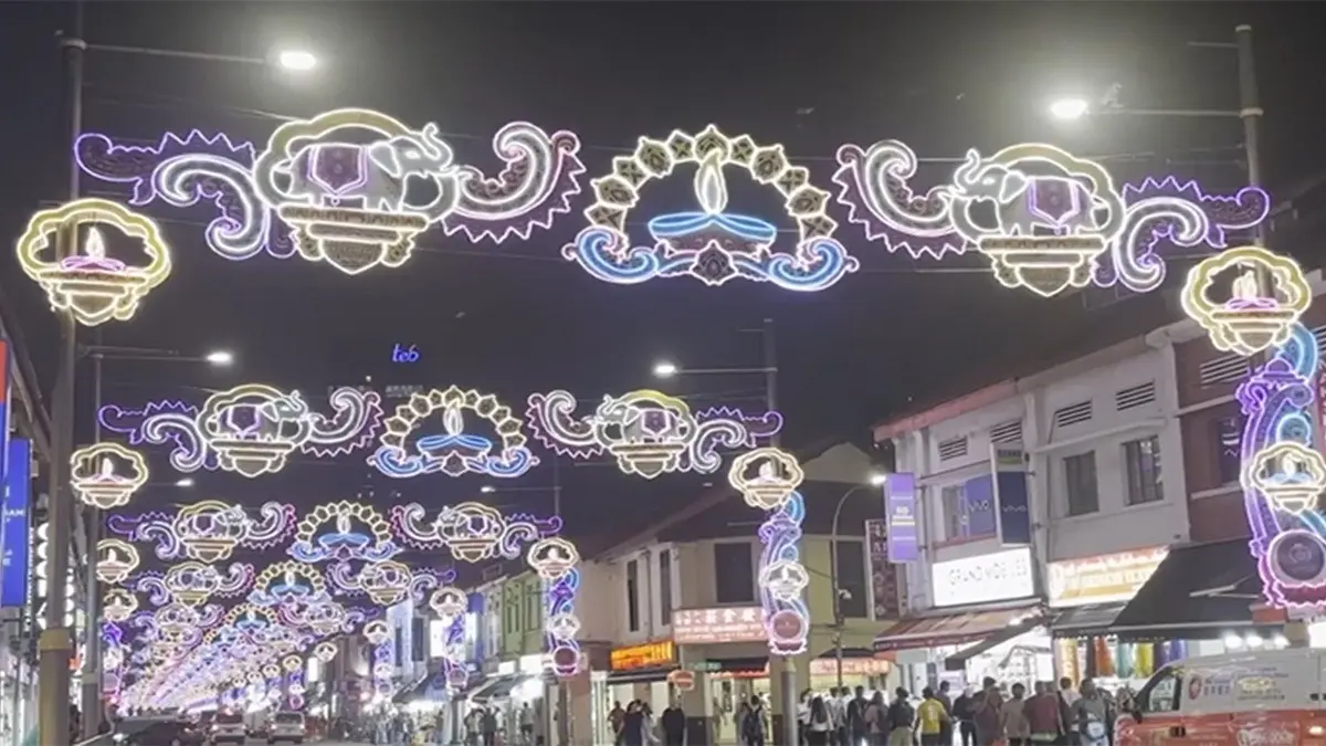 Ahead Of Diwali, Singapore's Little India Glows With Lights, Sweets And Bollywood Music For Diaspora Ahead Of Diwali, Singapore's Little India Glows With Lights, Sweets And Bollywood Music For Diaspora