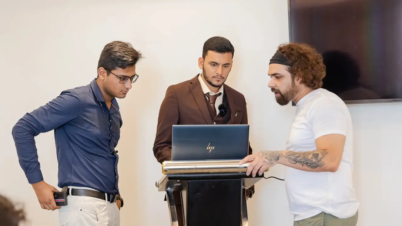 Ali Lokhandwala, 27, on His Amazon Story: ₹2 Lakh in Crop Tops, Zero Sales, and the Shift to High-Ticket Private Label Ali Lokhandwala, 27, whose first Amazon product recorded zero sales