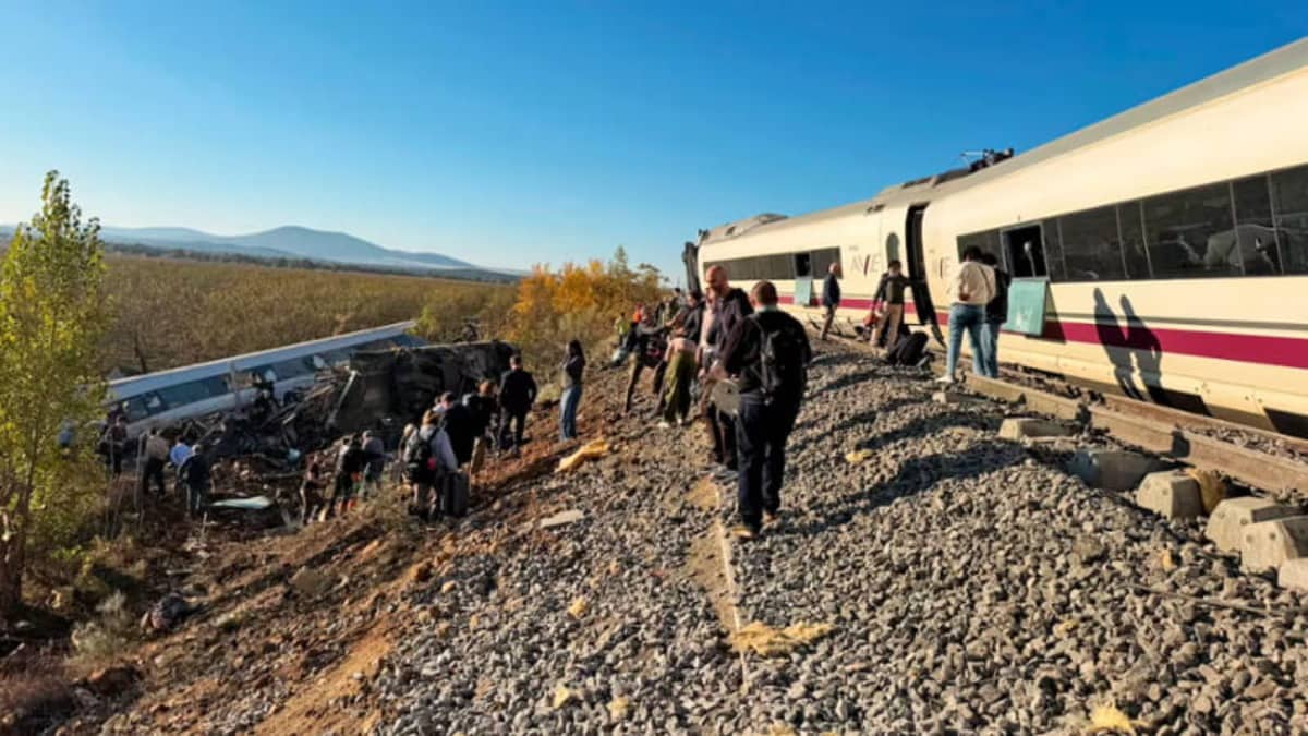 At Least 10 Dead in Collision Between Two High-Speed Trains in Spain
