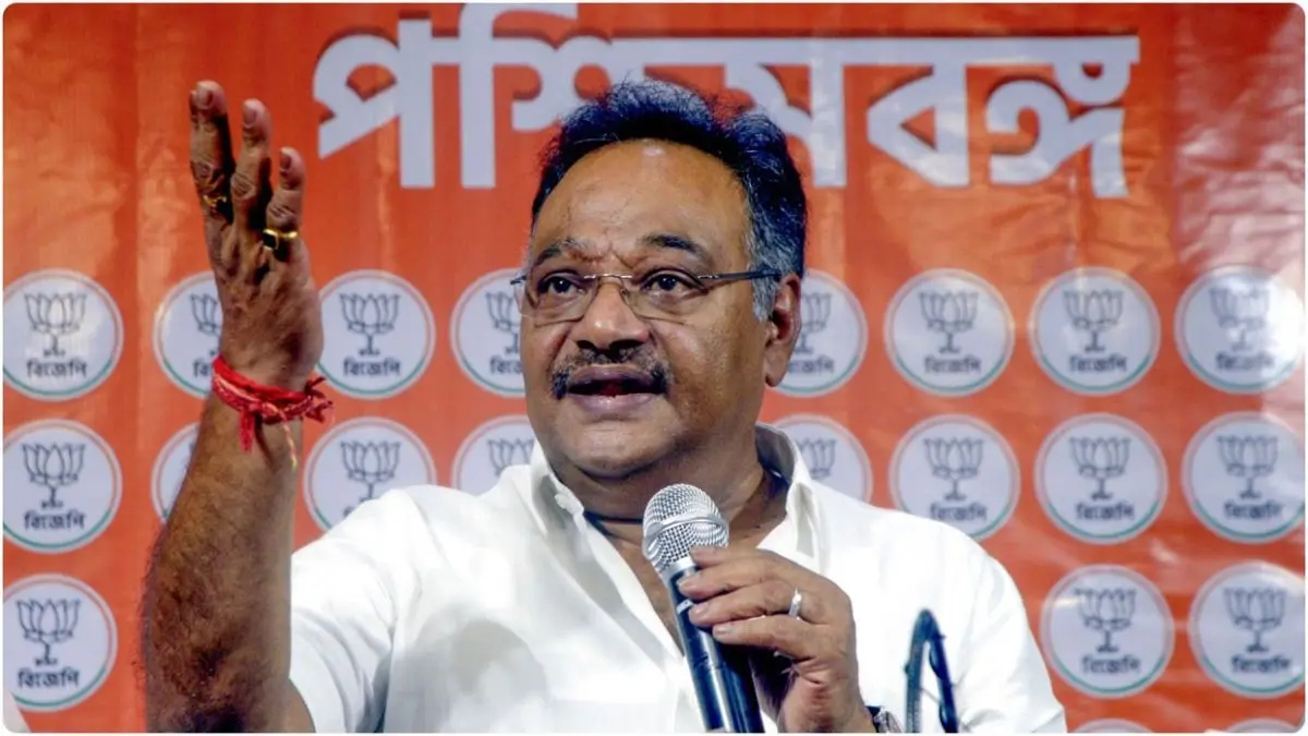 बंग या बंगाल पर BJP प्रदेश अध्यक्ष शमिक भट्टाचार्य ने लगाया विराम, कहा- अब बंगाल का नाम 'पश्चिम बंग' होगा, सरकार जल्द लाएगी बिल बंग या बंगाल पर BJP प्रदेश अध्यक्ष शमिक भट्टाचार्य ने लगाया विराम, कहा- अब बंगाल का नाम 'पश्चिम बंग' होगा, सरकार जल्द लाएगी बिल