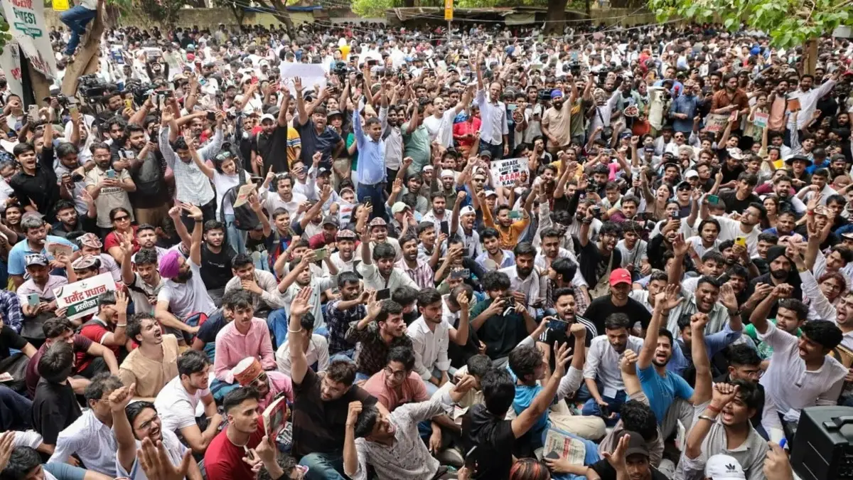 CJP Protest: देश का माहौल खराब करने वाले सोशल मीडिया हैंडल के खिलाफ एक्शन, 4 से ज्यादा FIR दर्ज, पाकिस्तानी हैंडलर्स ने मौत की झूठी खबर पोस्ट की CJP Protest