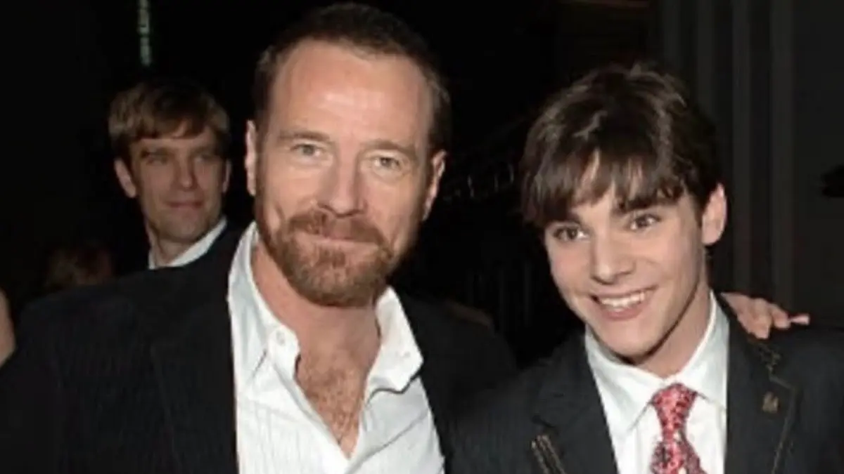 'Breaking Bad' Actor RJ Mitte Passes Away at 34; Co-Star Bryan Cranston Pays Emotional Tribute 'Breaking Bad' Actor RJ Mitte Passes Away at 34; Co-Star Bryan Cranston Pays Emotional Tribute