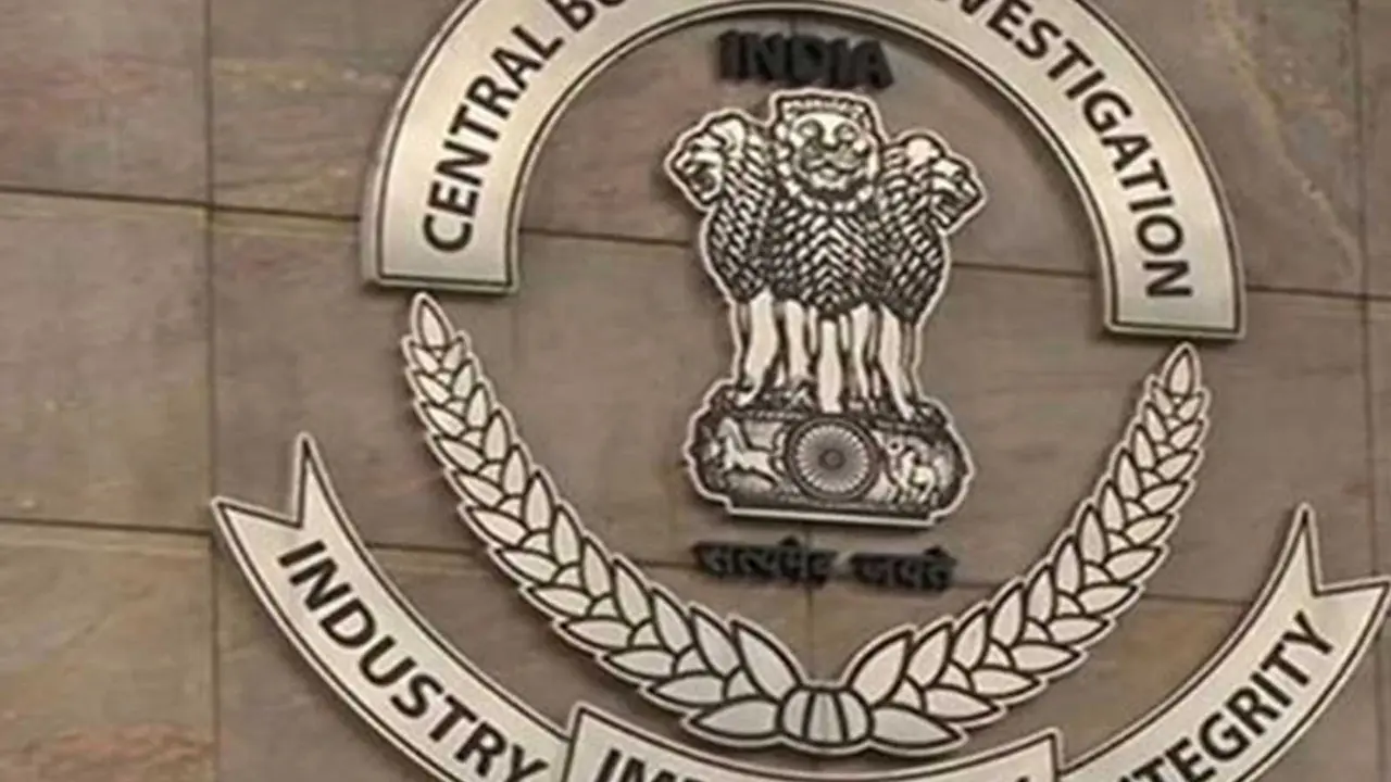 CBI Busts Pan-India Banking Recruitment Racket, Arrests Four Including CGST Inspector CBI Busts Pan-India Banking Recruitment Racket, Arrests Four Including CGST Inspector