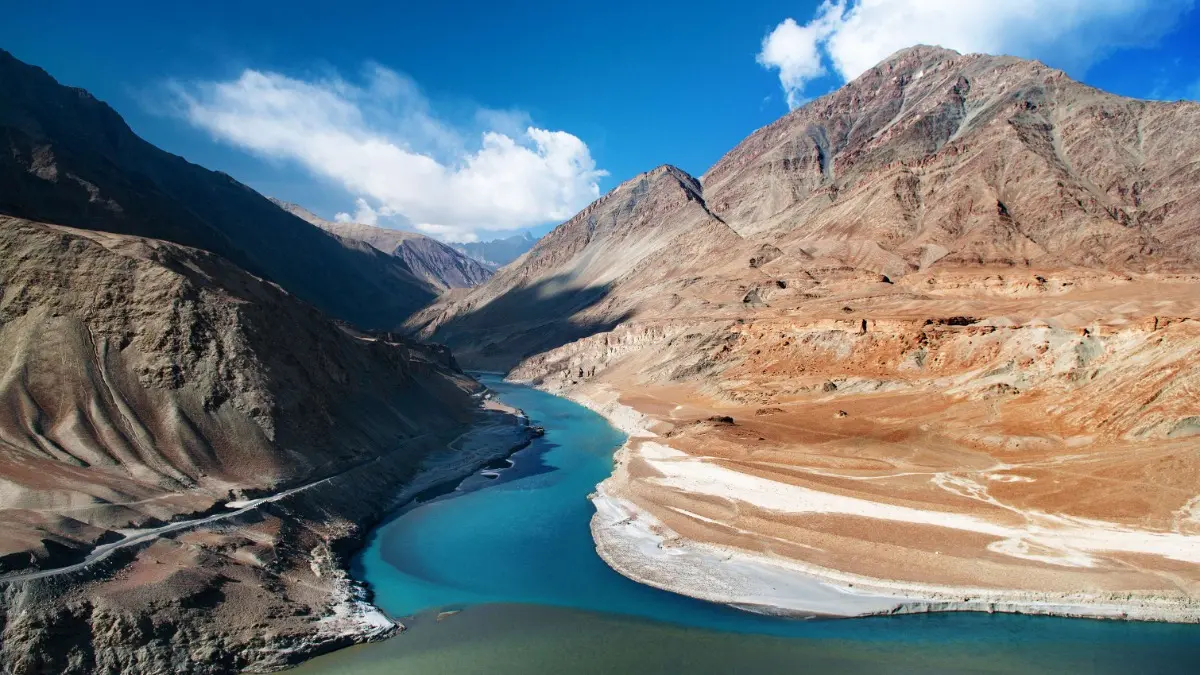 Centre Identifies 28 Places, Geographical Features in Ladakh for Standardisation on Survey of India Map Centre Identifies 28 Places, Geographical Features in Ladakh for Standardisation on Survey of India Map