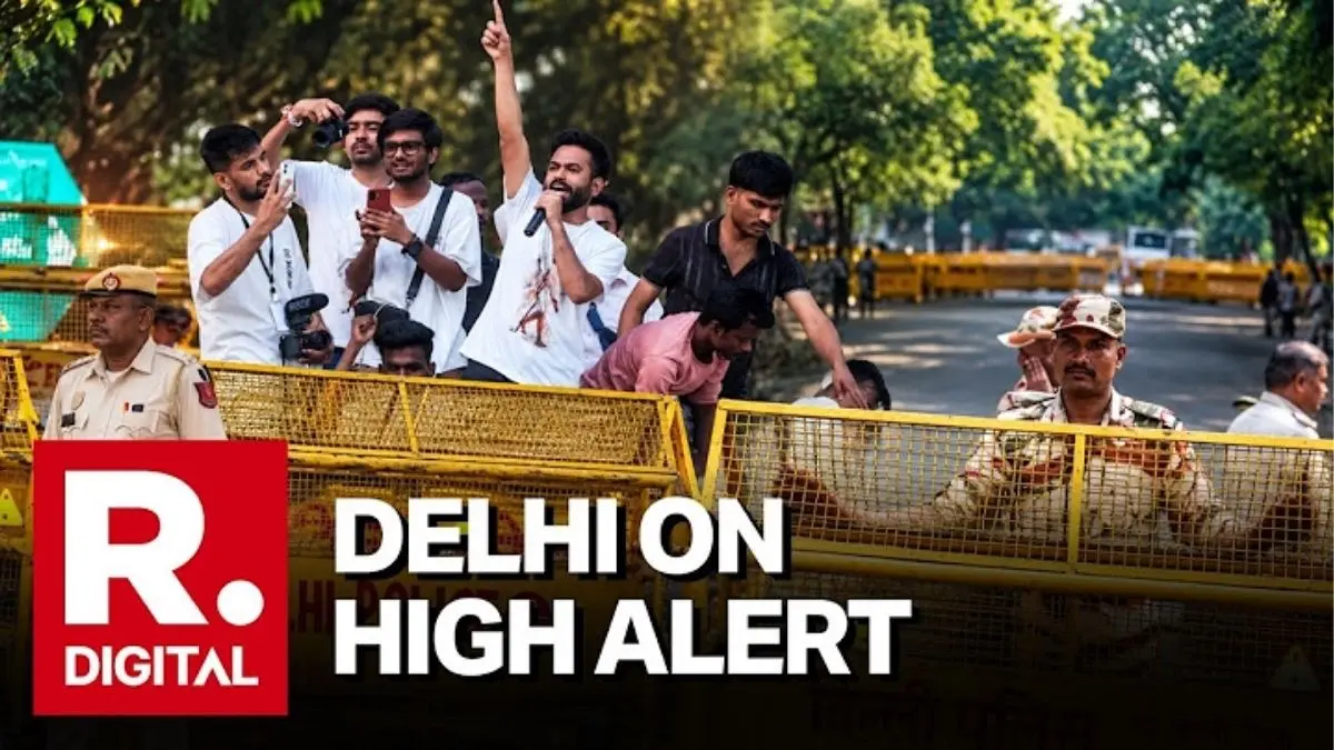 CJP Protest Delhi LIVE: CJP's Abhijeet Dipke, Sourav Das, Ashutosh Ranka and 200 Detained Amid Jantar Mantar Chaos CJP Protest Delhi LIVE: Spike Strips, Barricades, And Drones Deployed Ahead Of CJP's Jantar Mantar Protest