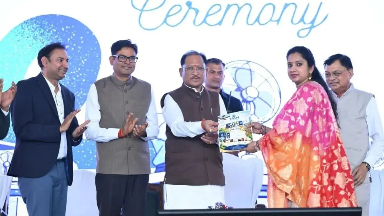 3,500 लोगों को मिलेगा रोजगार, नवा रायपुर में स्थापित होगी प्रदेश की पहली कंज्यूमर इलेक्ट्रॉनिक्स मैन्युफैक्चरिंग इकाई CM विष्णु देव साय की उपस्थिति में यश फैन्स की नई औद्योगिक इकाई का भूमिपूजन