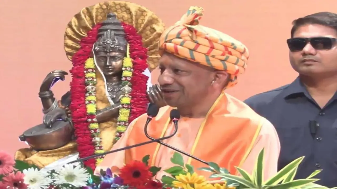 'सबसे ताकतवर कुर्सी पर बैठे व्यक्ति के चुनाव को रद्द किया था, 1975 का इमरजेंसी देश के लिए सबक है', दीक्षांत समारोह में बोले CM योगी CM Yogi
