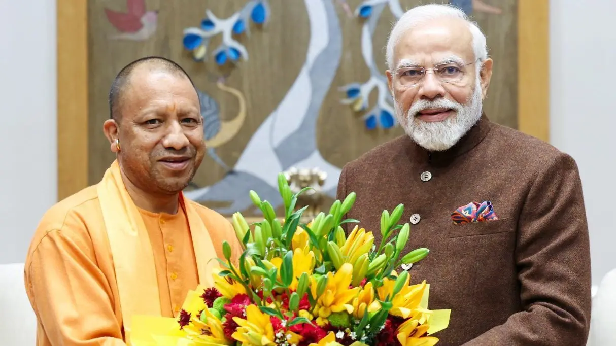 यूपी में BJP वर्किंग कमेटी का ऐलान, PM मोदी और CM योगी समेत 30 स्थायी आमंत्रित सदस्यों के नाम, देखें पूरी LIST Cm Yogi with PM Modi