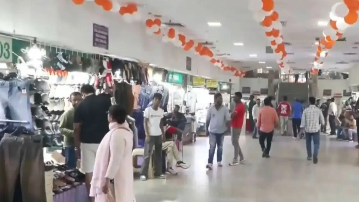 Delhi Traders Write To PM Modi Demanding Compensation, Ban On Protests After Unrest Costs Crores Delhi Traders Write To PM Modi Demanding Compensation, Ban On Protests After Unrest Costs Crores